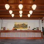 Vinh Hung Old Town Hotel