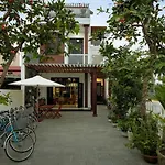 Azalea Homestay