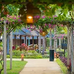 Boutique Cam Thanh Resort
