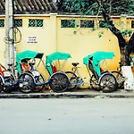 Wooden Lodge Homestay Hoian