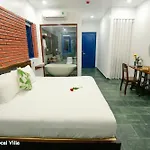 Hoi An Local Villa