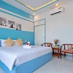 An Bang River Lake Villa