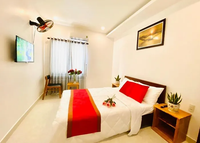 Toro Homestay