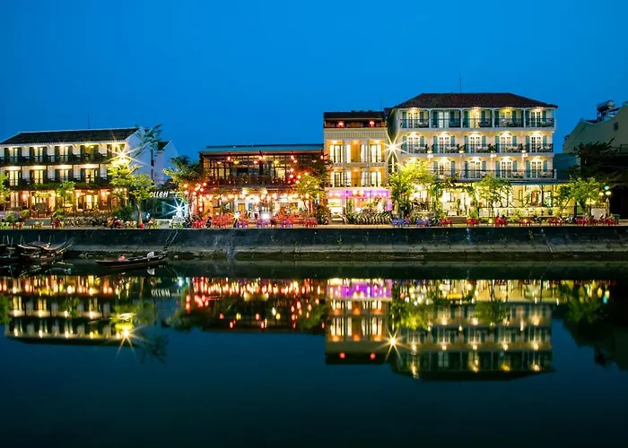 Hoi An Riverland Villa - Hoi An Center