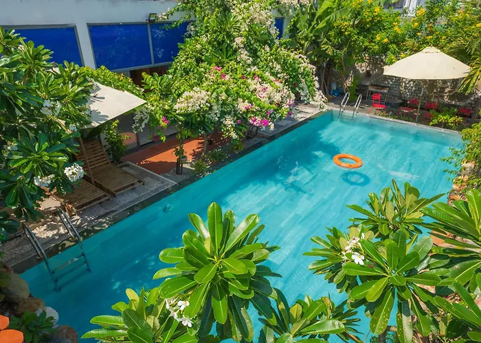 Yellow Daisy Villa