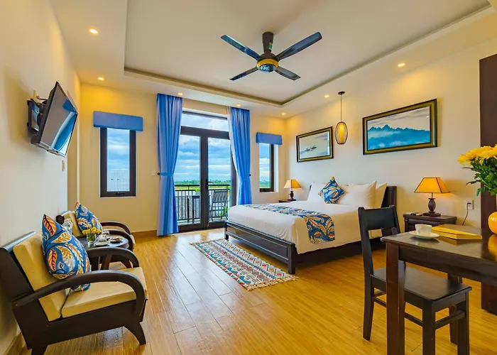 Ha Mountain View Pool Villa