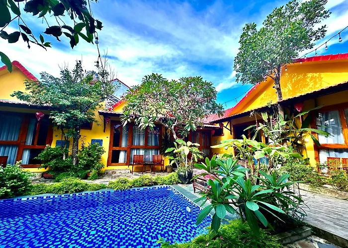 La Belle An Bang Seaside Hideaway
