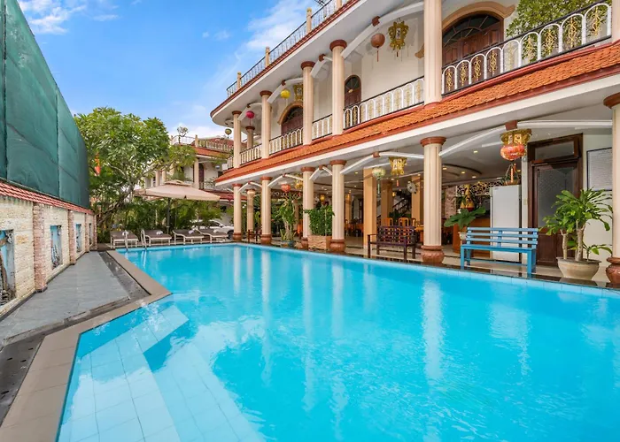 Raon Ancient Town Hotel
