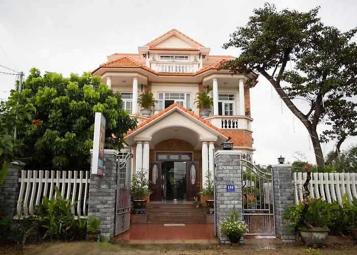 Beautiful Moon Hoi An Villa