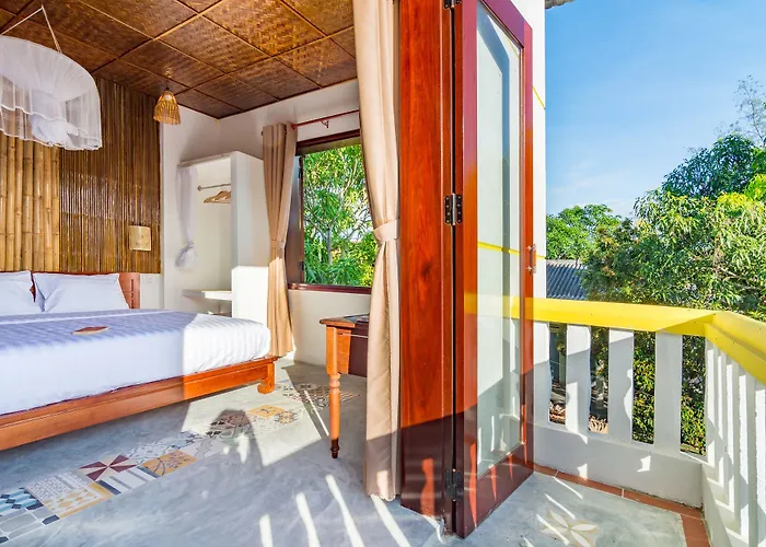 An Bang Gold Coast Villa