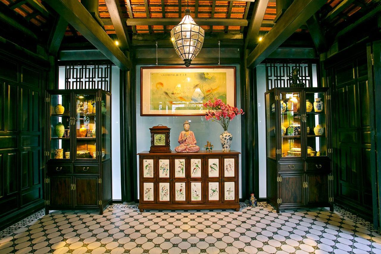 Oriental Hotel