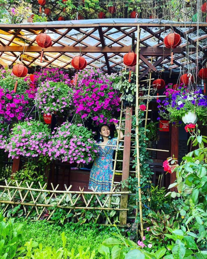 Orchid Garden Riverside *