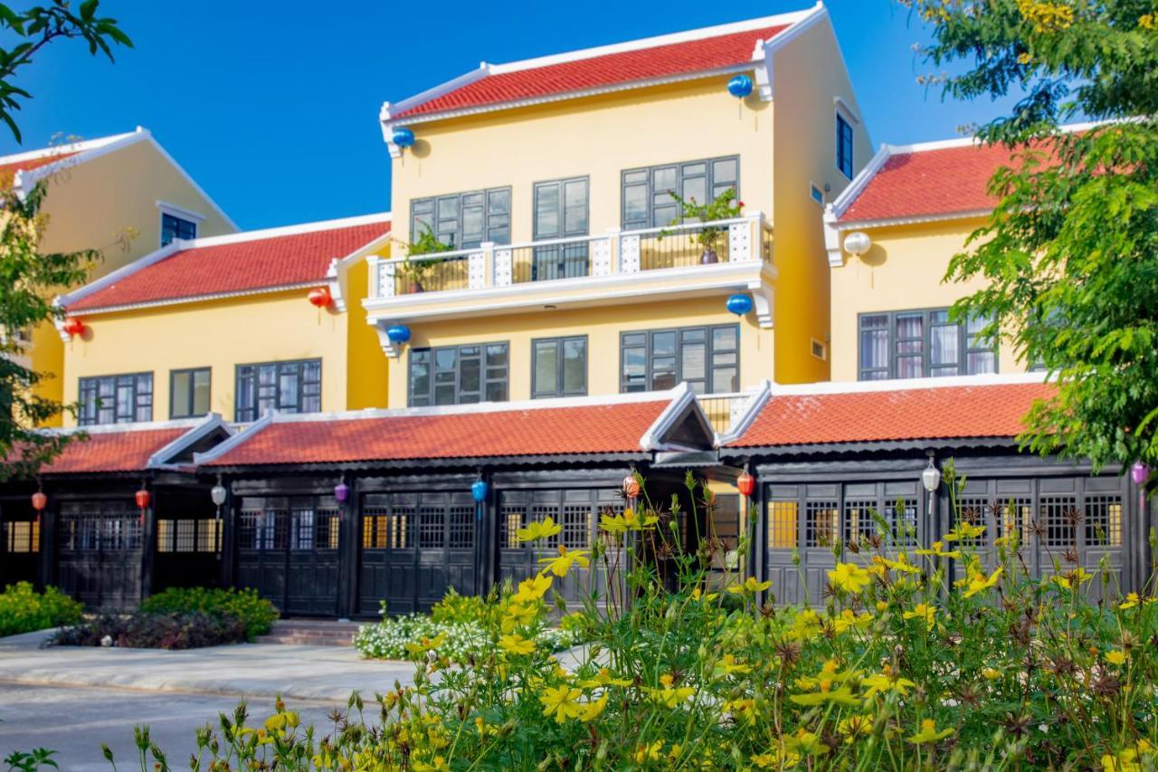 Oriental Hotel