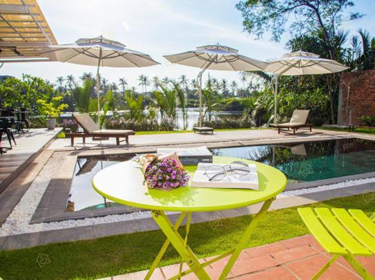 Ylang Garden *