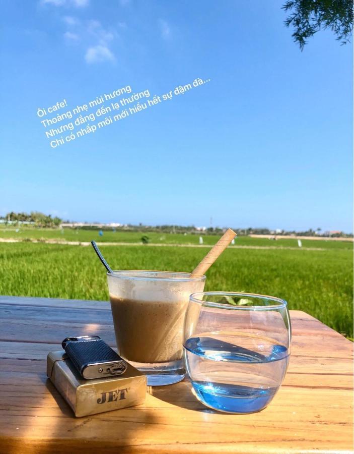 Q.hi * Hoi An