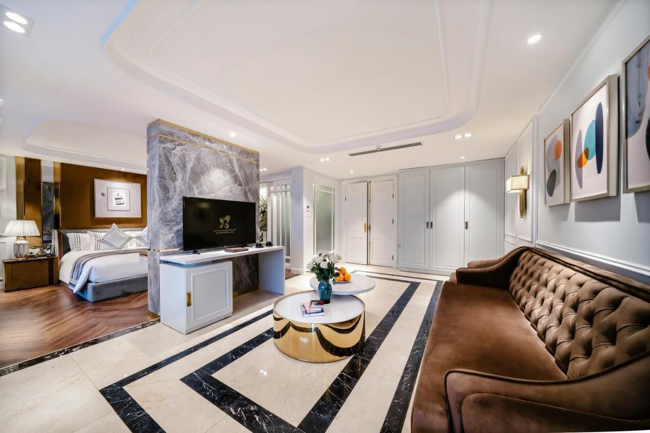 Le Pavillon Gallery & 4*