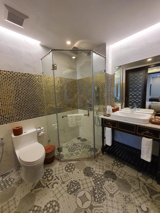 Le Pavillon Gallery & 4*