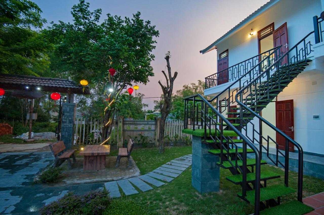 Tra Que Flowers Homestay *