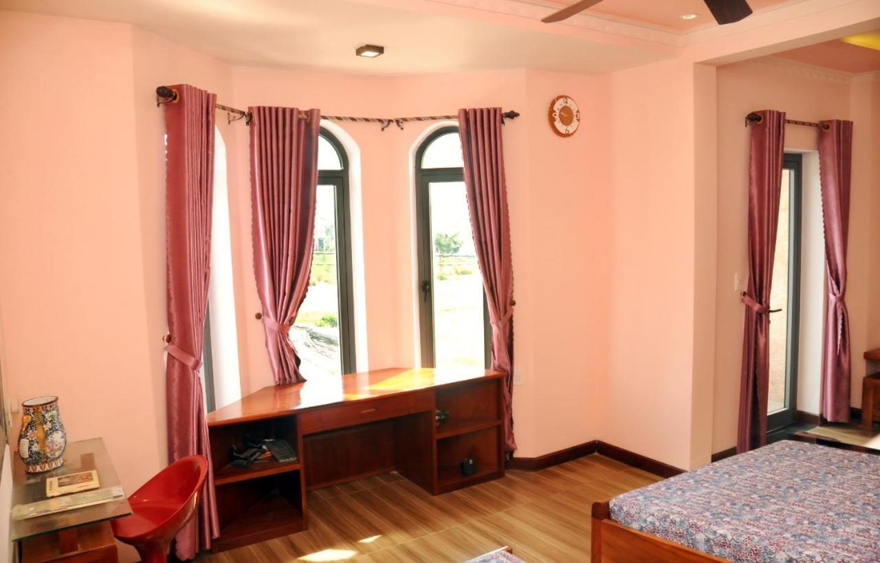 Katil Tay Ho Hoi An