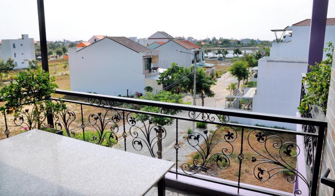 Katil Tay Ho Hoi An