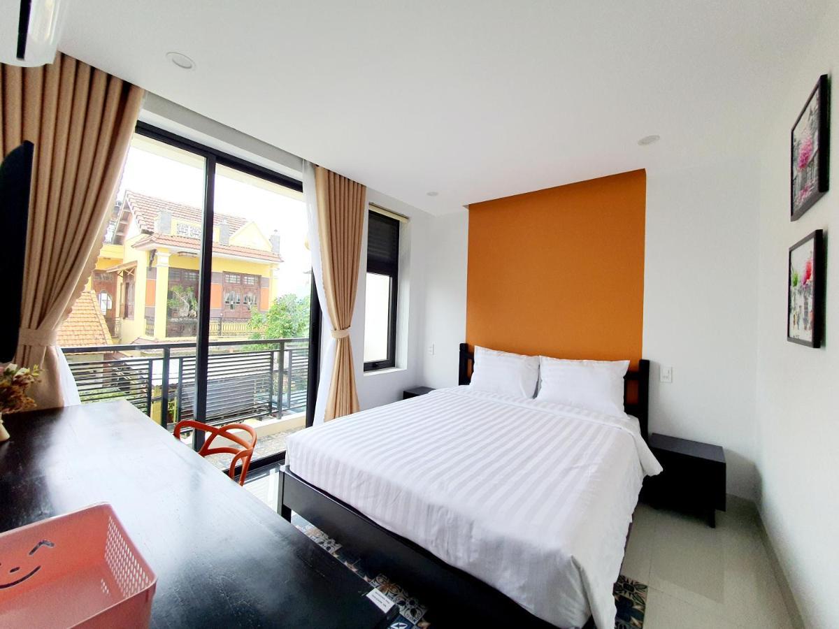 Bed & Breakfast Maison Khoi 2*
