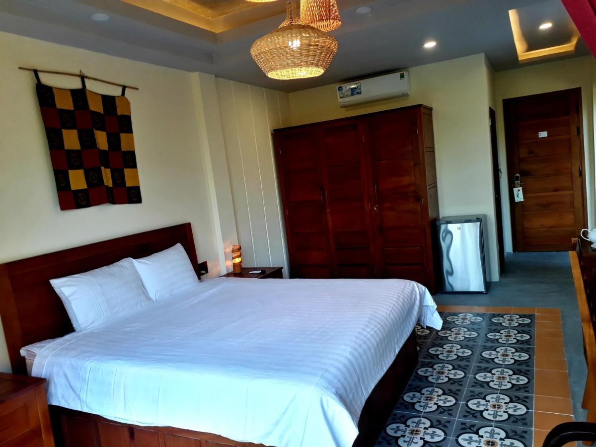 Hotel Pink Tulip 3*