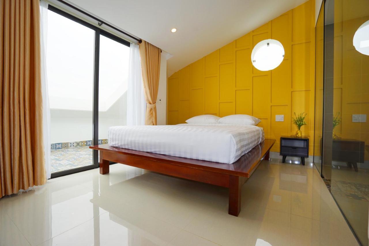 Bed & Breakfast Maison Khoi 2*