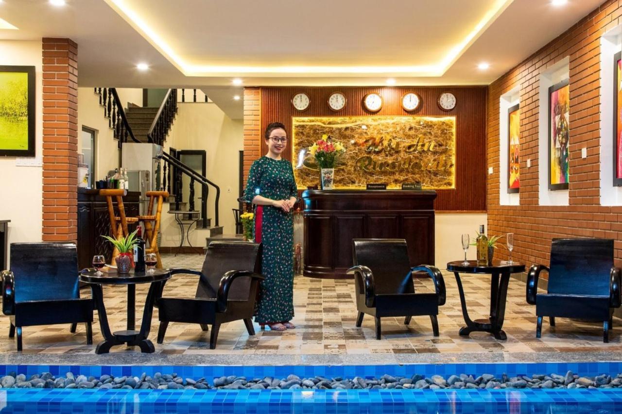 Hotel Riverland - Center 3*