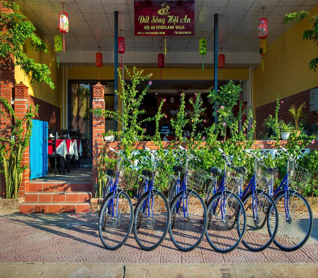 Riverland - Center Hotel 3*