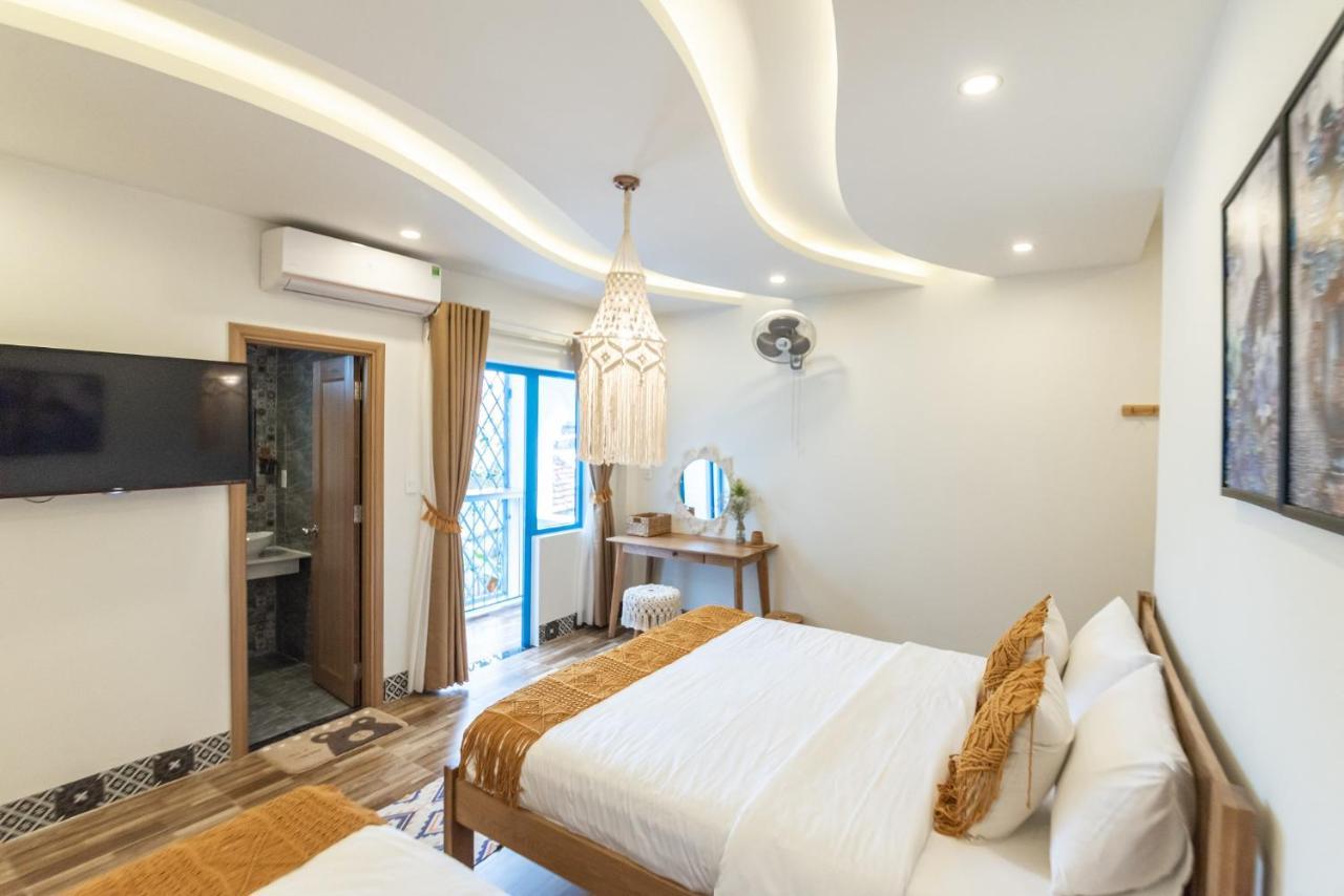Lazy Bear Hostel