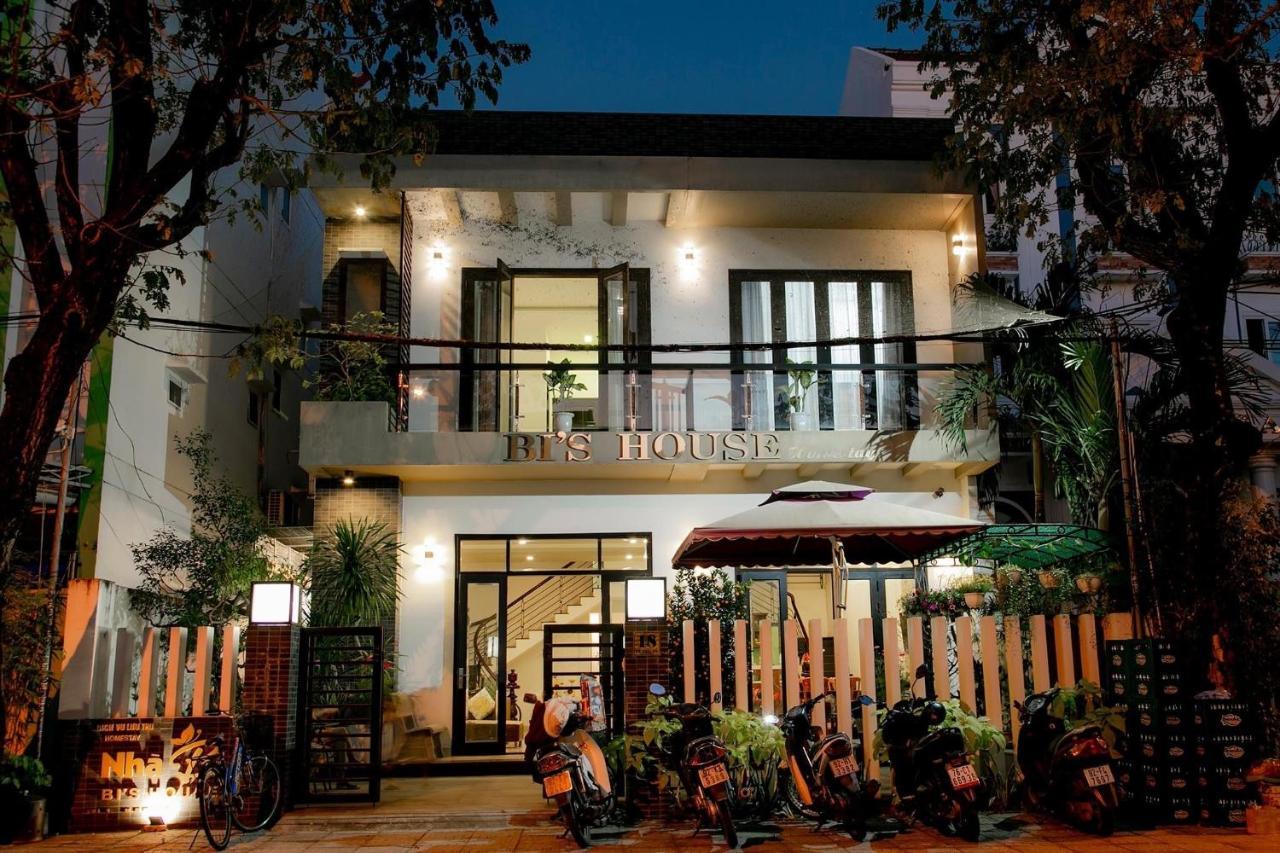 Bi's House *