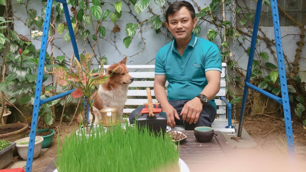 Homestay Cherry Garden *