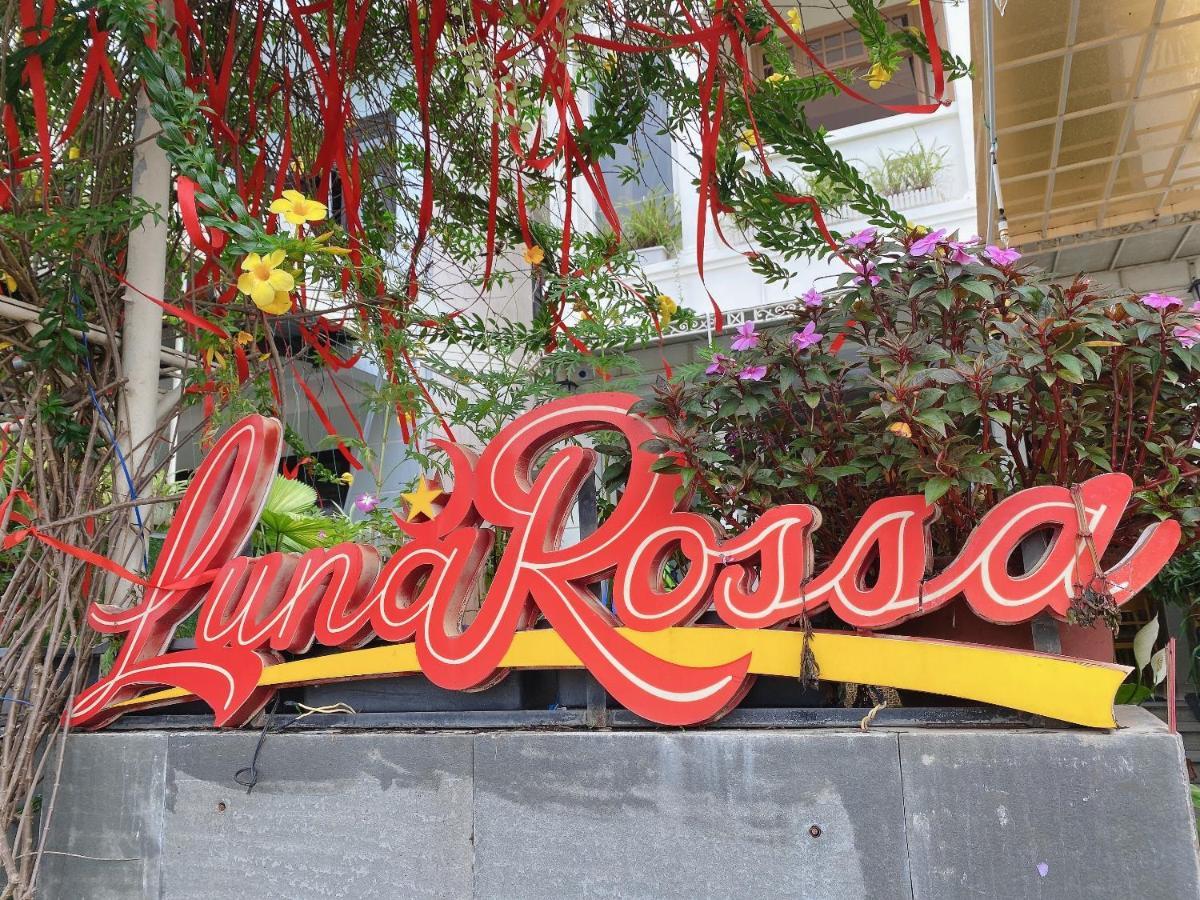 Luna Rossa