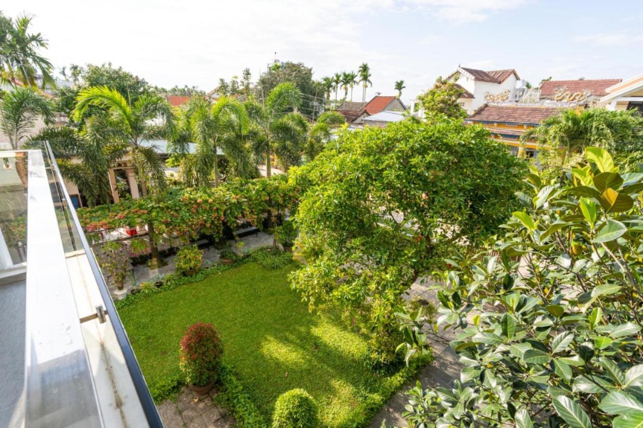 Chi Thanh Hotel 3*