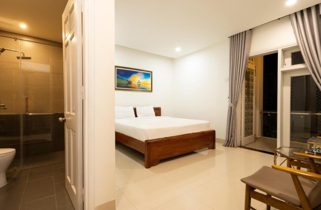 Chi Thanh Hotel 3*
