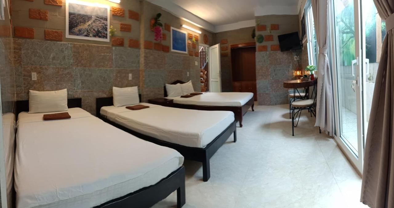 Terra Cotta Homestay *