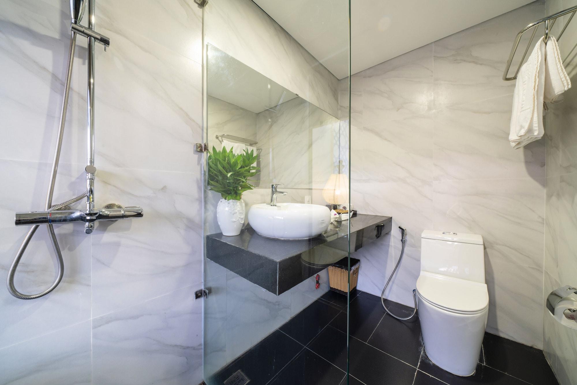 Thanh Binh Khách sạn 4*