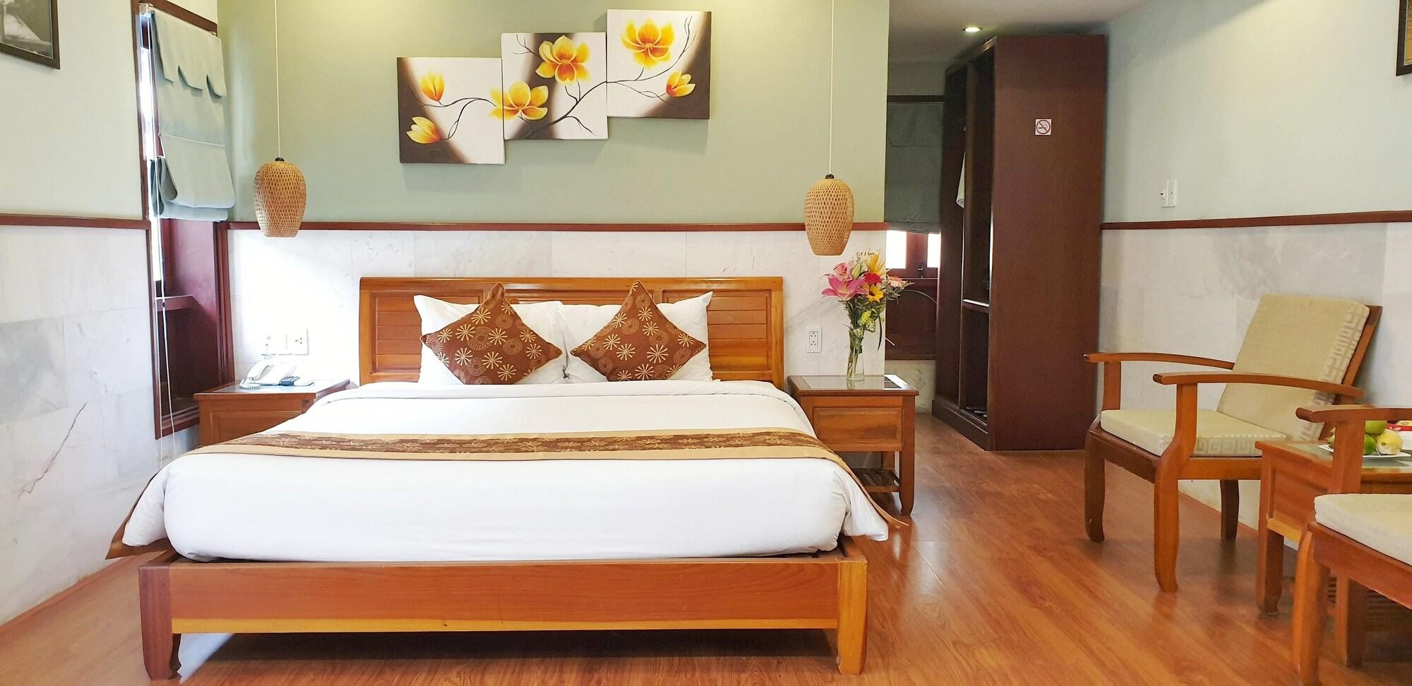 Heaven And Hotel 4*