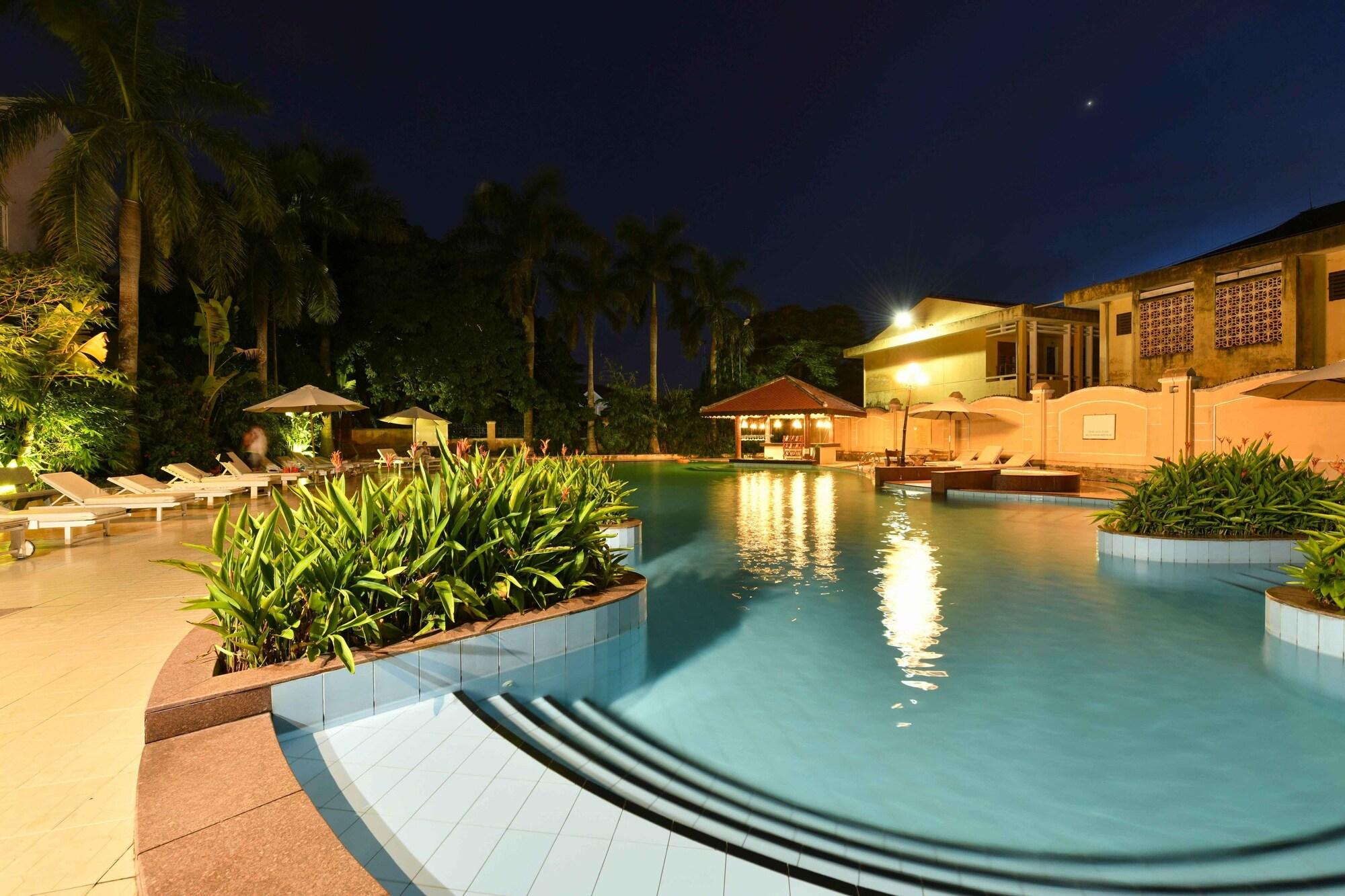 Bach Dang Hotel
