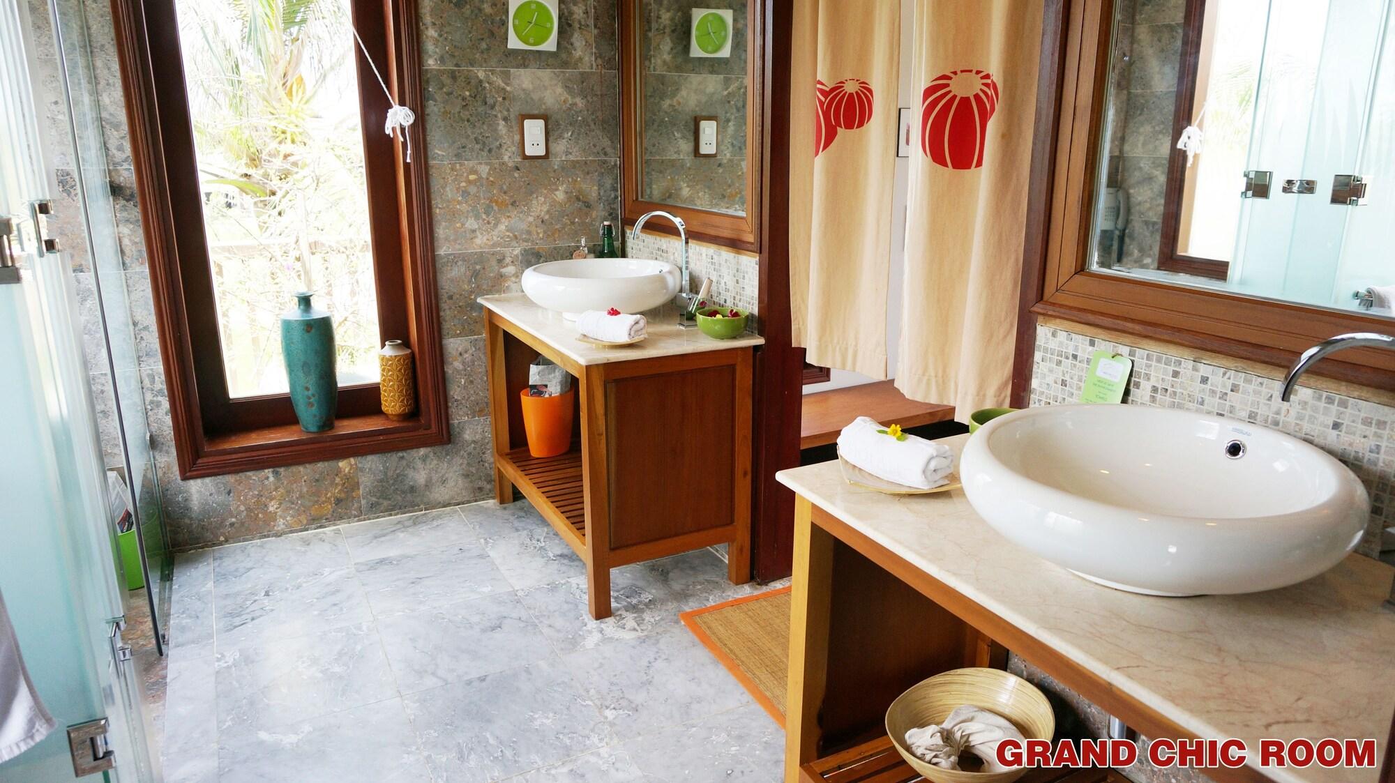Chic - Retreat 4*