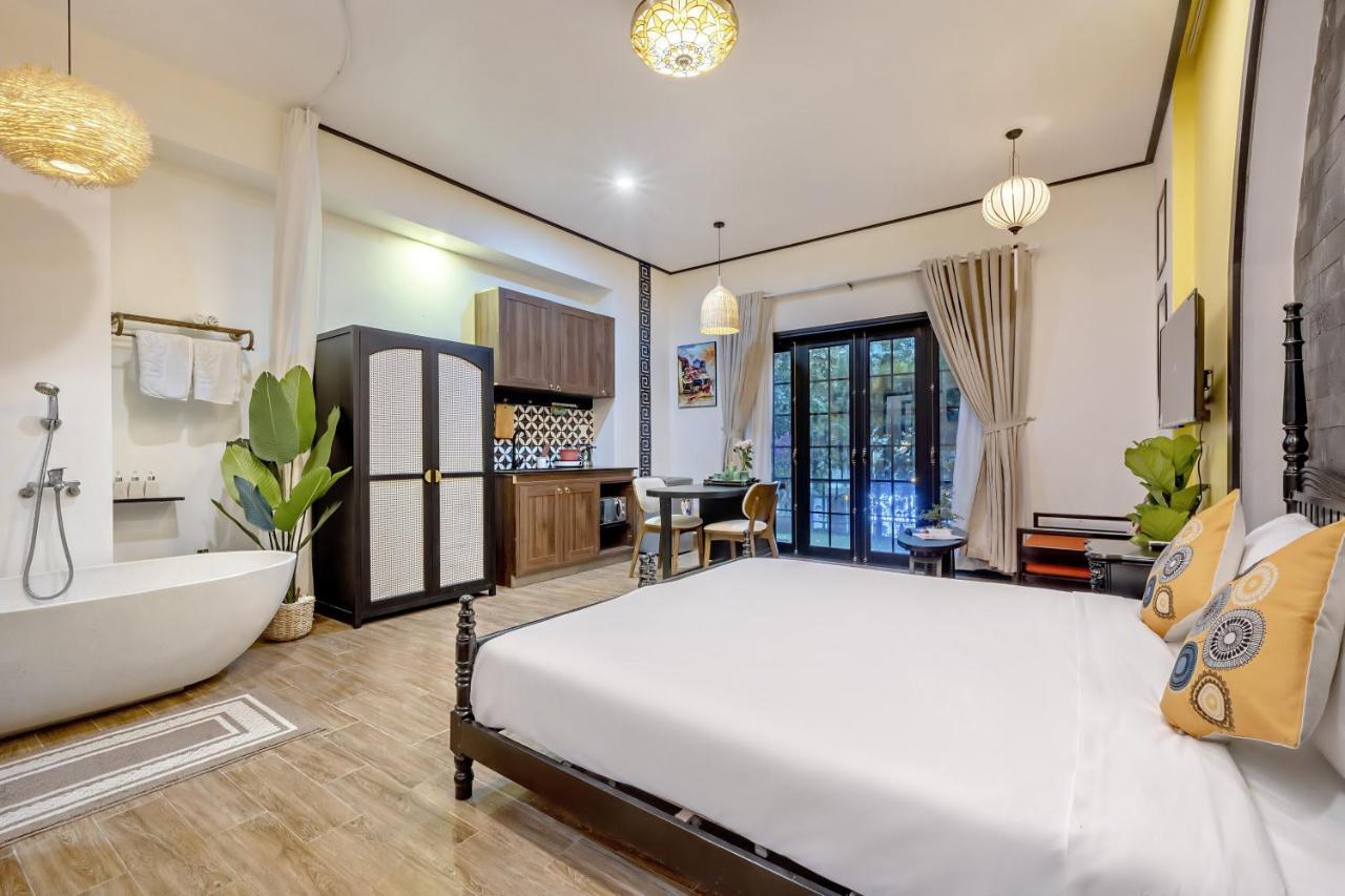 A Little Rosie Apartment Hoi An