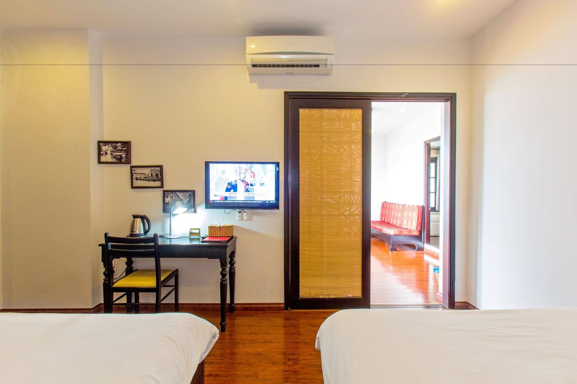Riverside Impression Villa *