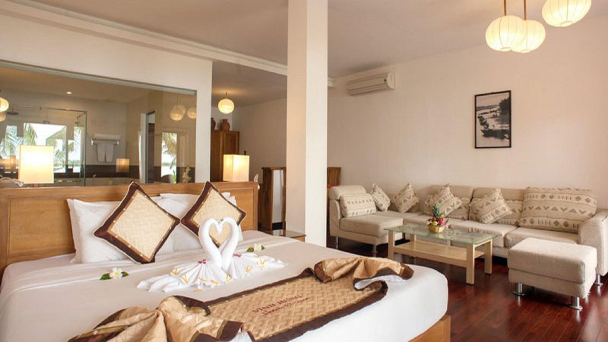 Vinh Hung Riverside & 4* Hoi An