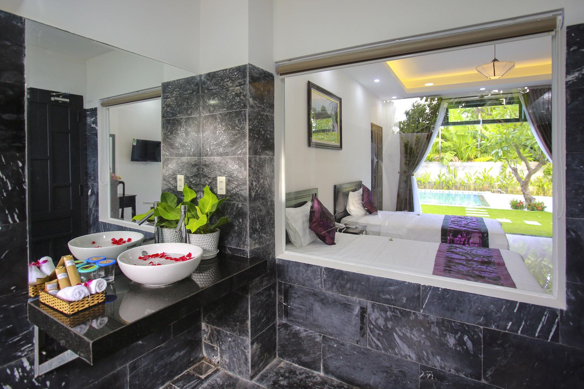 Hotel Hideaway 3*