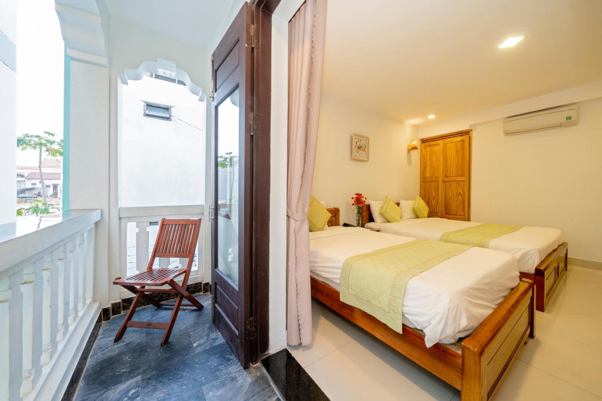 Hotel Estuary 3*