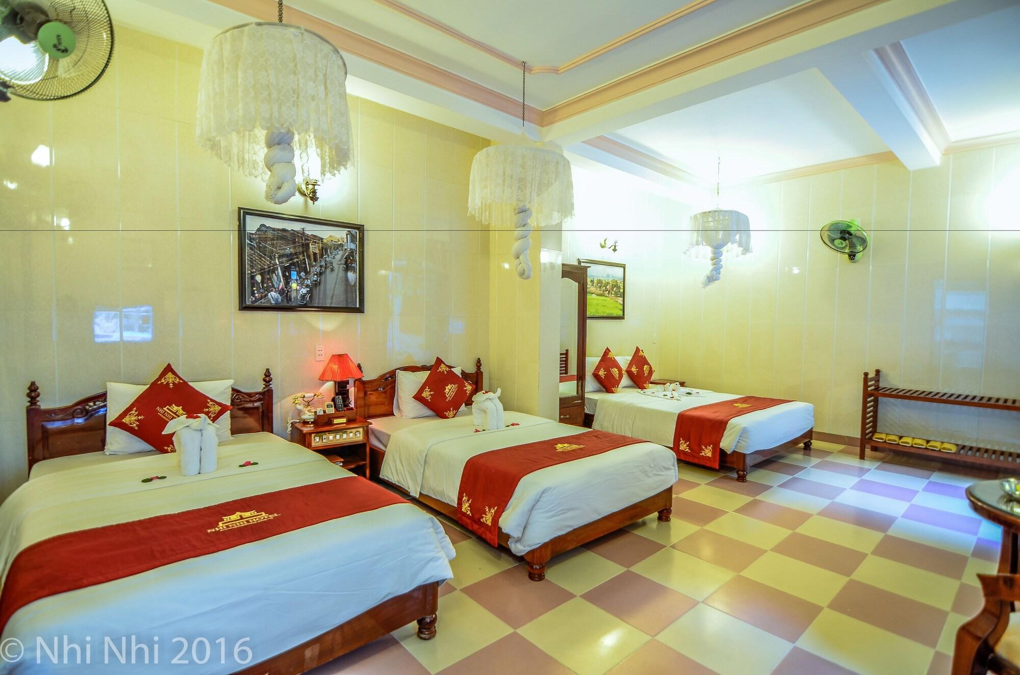 Nhi Nhi Hotel 3*