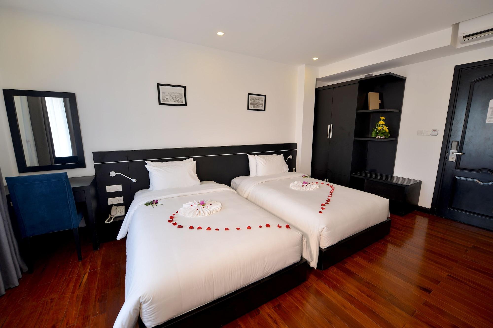 Nostalgia And Hotel 3*