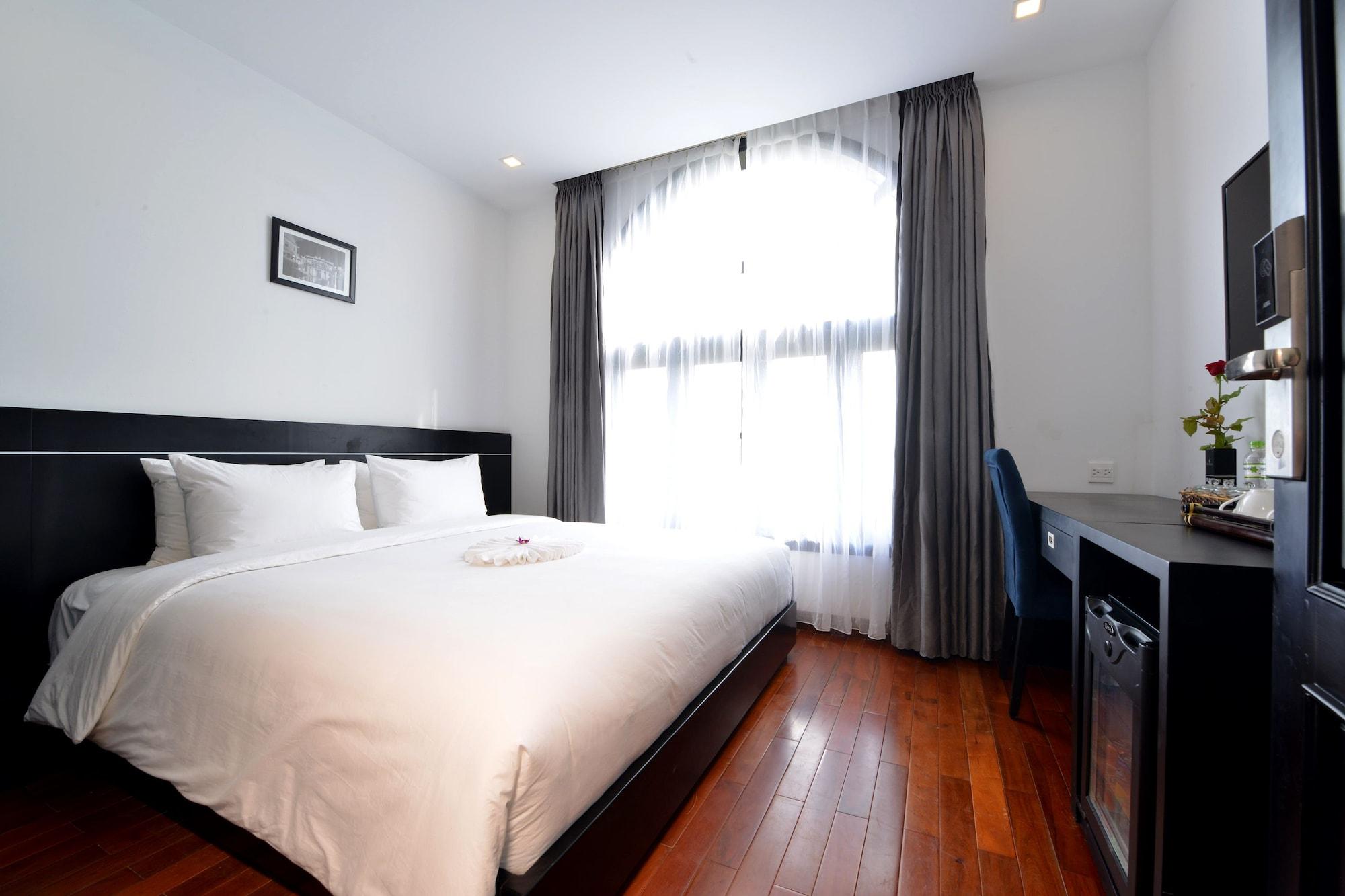 Nostalgia And Hotel Hoi An
