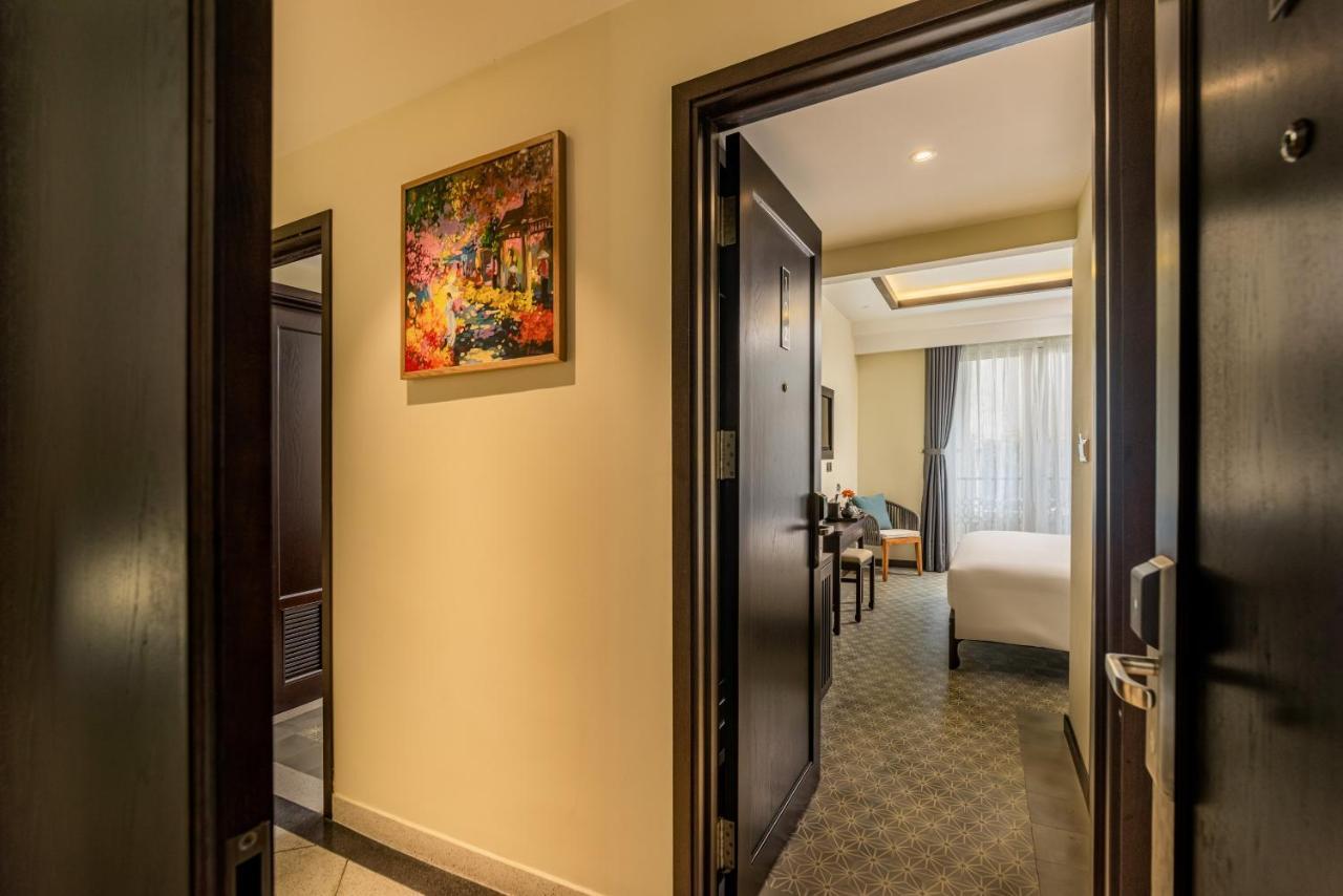 Merrily De Art Hotel