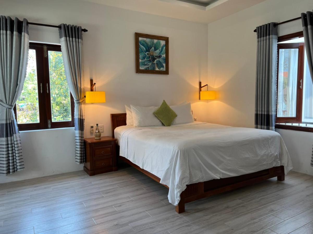 An Bang Rainbow House * Hoi An